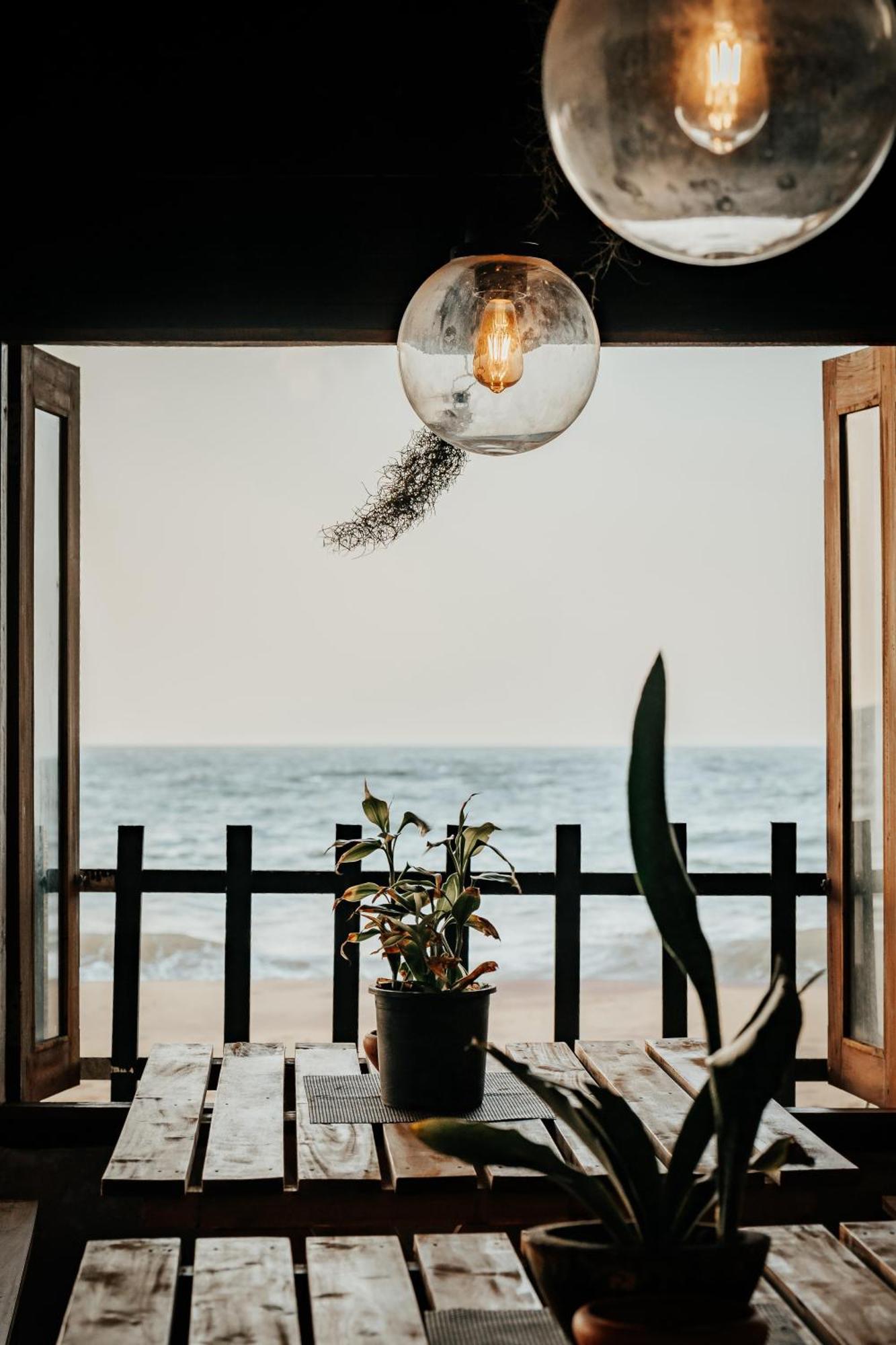 Winston Sea Front Villa เนกอมโบ ภายนอก รูปภาพ