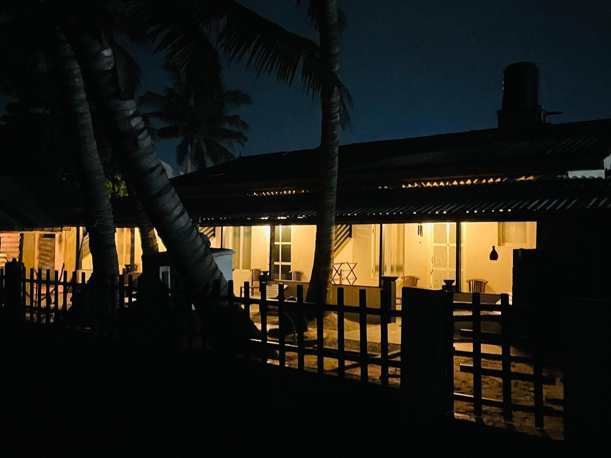 Winston Sea Front Villa เนกอมโบ ภายนอก รูปภาพ