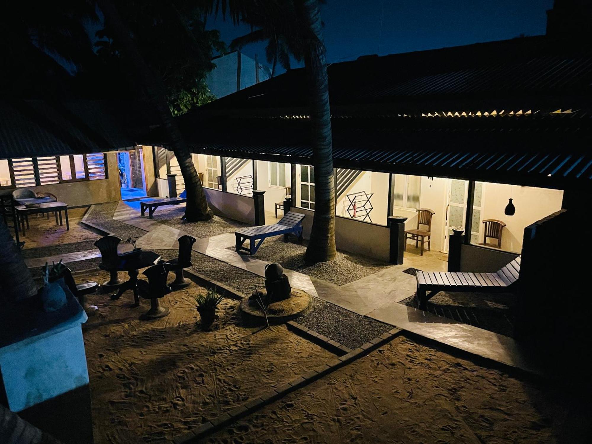 Winston Sea Front Villa เนกอมโบ ภายนอก รูปภาพ